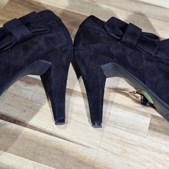 ME TOO Black Suede Bow Ankle Booties Heel Women's Size 7M - Picture 14 of 15